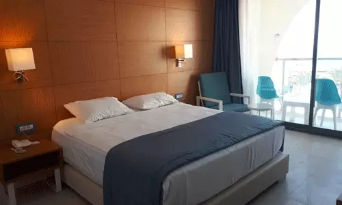 هتل اینفینیتی بای یلکن آکواپارک کوش آداسی